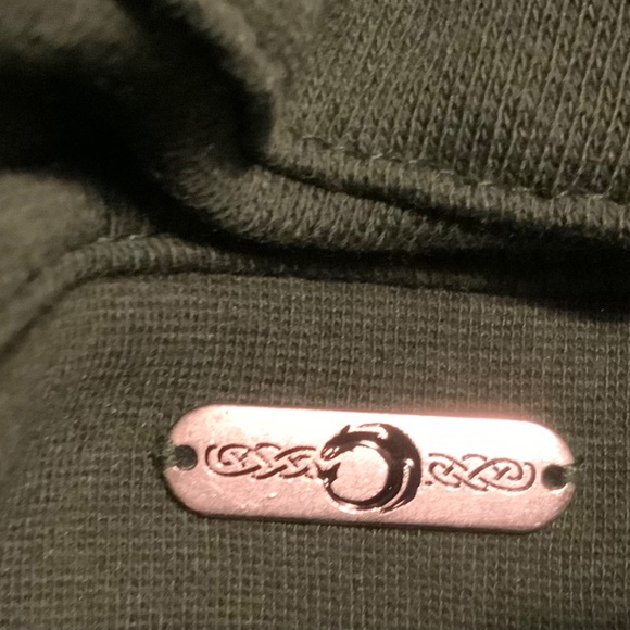 How To Train Your Dragon Night Fury Hoodie - Picture 5 of 8